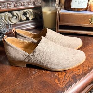 Dr. Scholl's Light Brown Textured Slip-On Loafers